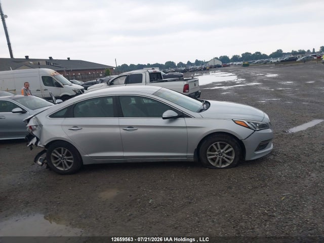 Hyundai Sonata 2015 5NPE24AF3FH024069 Image 13