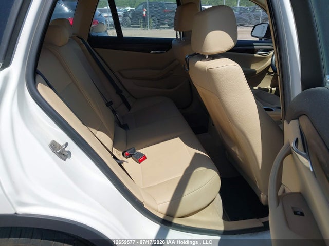 Продажа на аукционе авто 2015 Bmw X1 Xdrive28i, vin: WBAVL1C51FVY33356, номер лота: 12659577