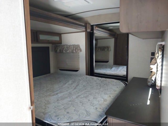 Keystone Cougar 2019 4YDT32R22KV503634 Image 8