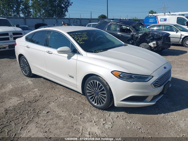 12659598 :رقم المزاد ، 3FA6P0PU9JR182836 vin ، 2018 Ford Fusion Energi Se Luxury مزاد بيع