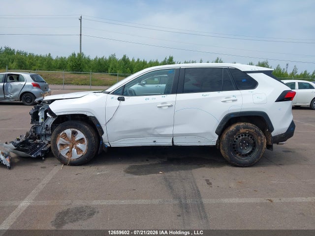Toyota RAV4 LE 2025 2T3B1RFV3SC520271 Image 14
