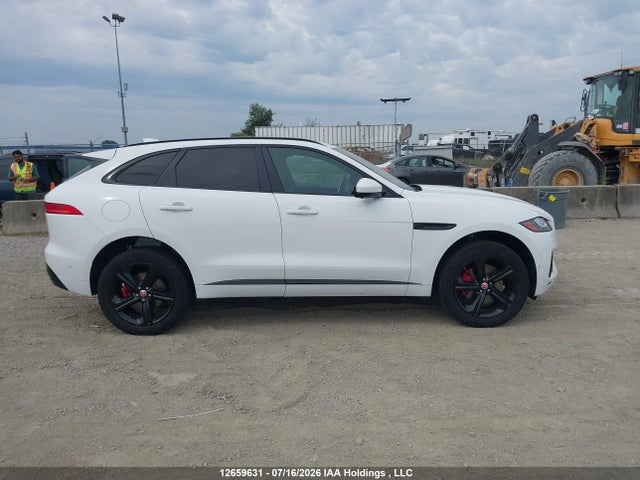 SADCM2BV7HA089131 Jaguar F-PACE S