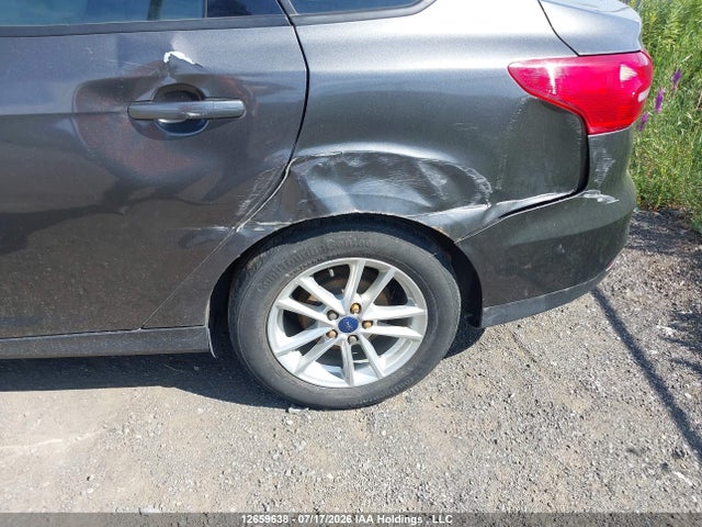 Ford FOCUS SE 2015 1FADP3F28FL370987 Image 6