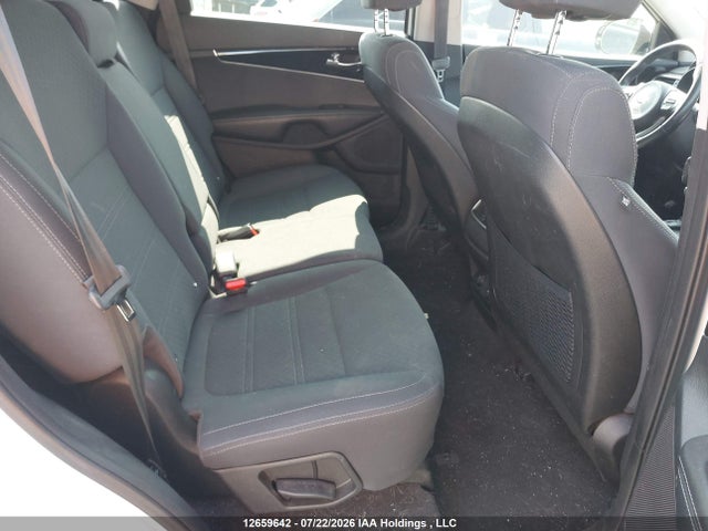 Продажа на аукционе авто 2018 Kia Sorento, vin: 5XYPGDA1XJG372126, номер лота: 12659642