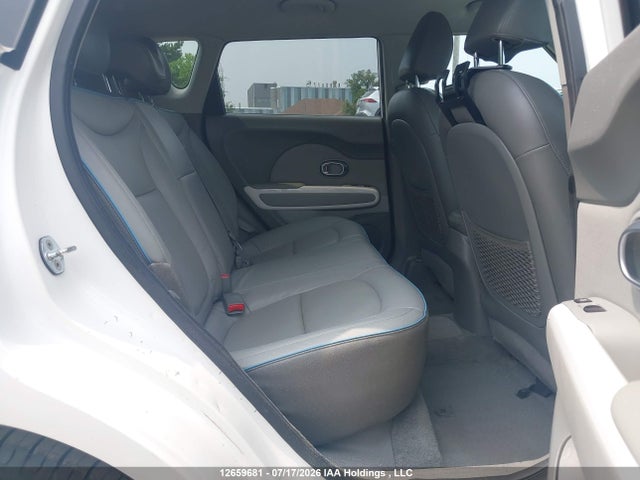 Продаж на аукціоні авто 2016 Kia Soul Ev, vin: KNDJX3AE4G7015288, номер лоту: 12659681
