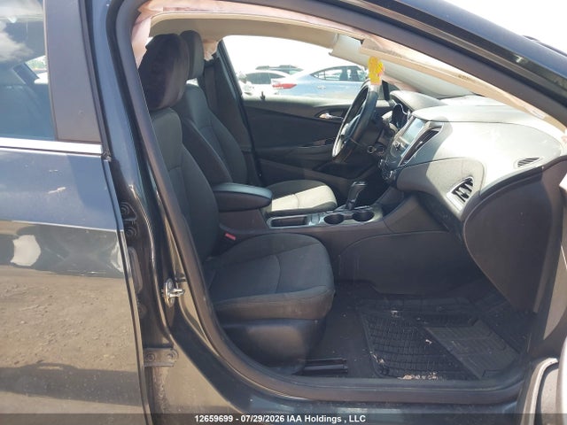 Продаж на аукціоні авто 2018 Chevrolet Cruze, vin: 1G1BE5SM3J7100991, номер лоту: 12659699