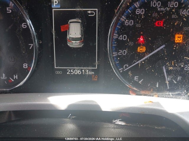 Toyota RAV4 LE 2018 2T3BFREV1JW700980 Image 15