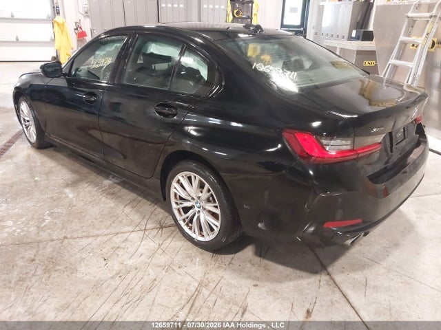 BMW 330XI 2023 3MW89FF02P8D61679 Image 3