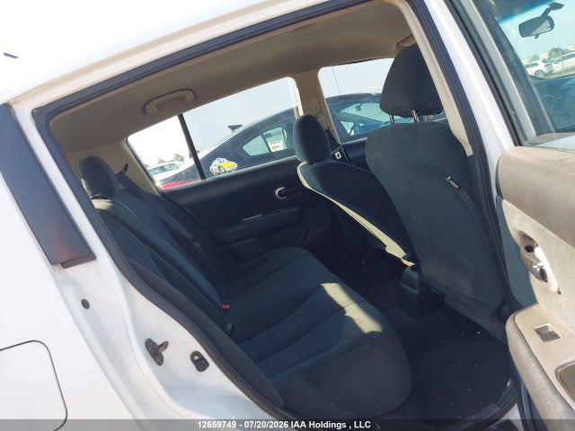 12659749 :رقم المزاد ، 3N1BC1CP0BL498370 vin ، 2011 Nissan Versa 1.8s مزاد بيع