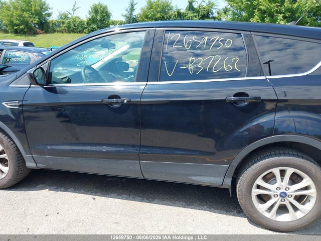 Ford ESCAPE SE 2019 1FMCU9GD3KUB37262 Image 14