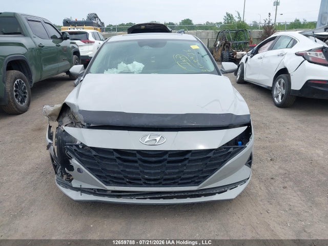 KMHLM4AG4MU181943 Hyundai Elantra Preferred Ivt With Sun And Tech Package