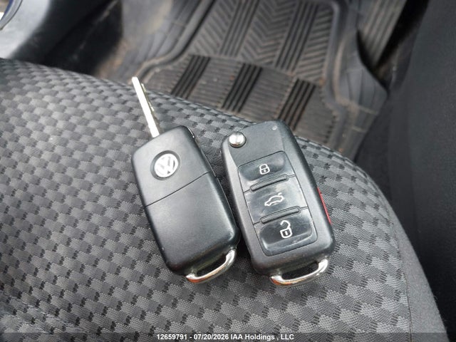 12659791 :رقم المزاد ، 3VW2K7AJ7DM265503 vin ، 2013 Volkswagen Jetta مزاد بيع