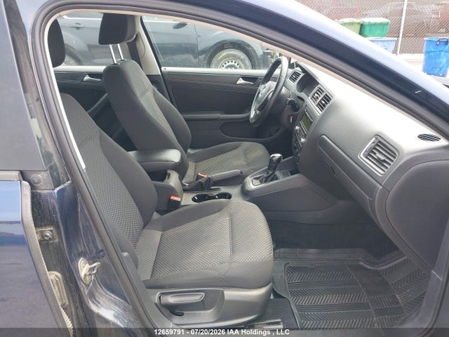 12659791 :رقم المزاد ، 3VW2K7AJ7DM265503 vin ، 2013 Volkswagen Jetta مزاد بيع