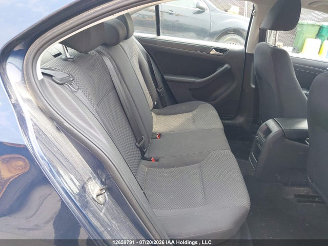 12659791 :رقم المزاد ، 3VW2K7AJ7DM265503 vin ، 2013 Volkswagen Jetta مزاد بيع