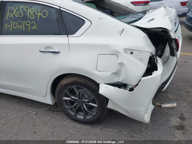 2018 Nissan Altima 2.5/s/sv/sl/sr მანქანა იყიდება აუქციონზე, vin: 1N4AL3AP8JC102192, აუქციონის ნომერი: 12659840