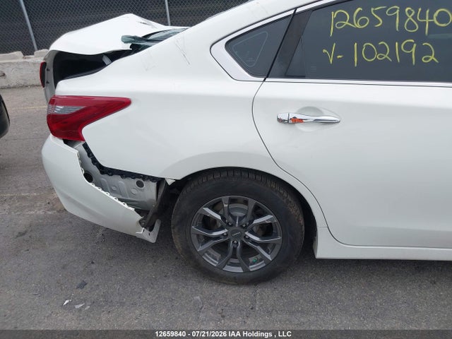 2018 Nissan Altima 2.5/s/sv/sl/sr მანქანა იყიდება აუქციონზე, vin: 1N4AL3AP8JC102192, აუქციონის ნომერი: 12659840