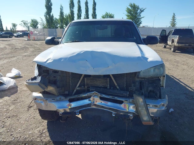 12647056 :رقم المزاد ، 1GCHK29215E242626 vin ، 2005 Chevrolet Silverado 2500hd Ls/lt مزاد بيع