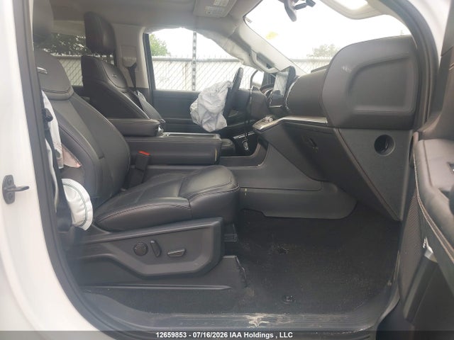 12659853 :رقم المزاد ، 1FMJU1M82SEA12845 vin ، 2025 Ford Expedition Platinum مزاد بيع