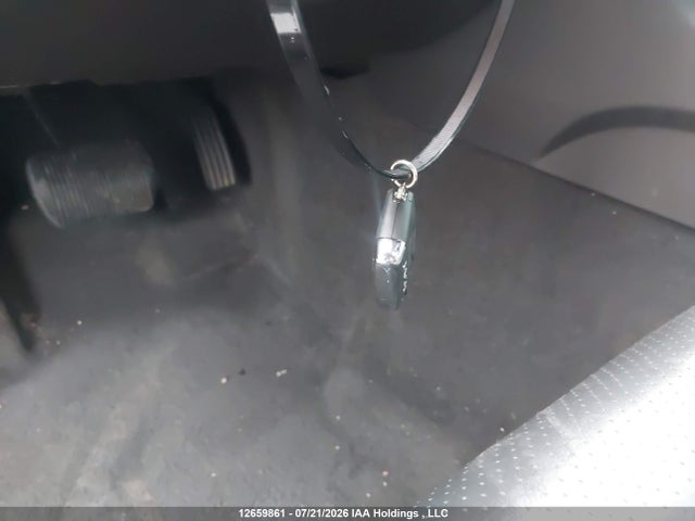 Jaguar XF 2014 SAJXJ0EF8E8U09401 Image 11