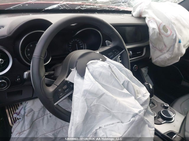 ZASFAKNN3J7C28713 Alfa Romeo STELVIO TI