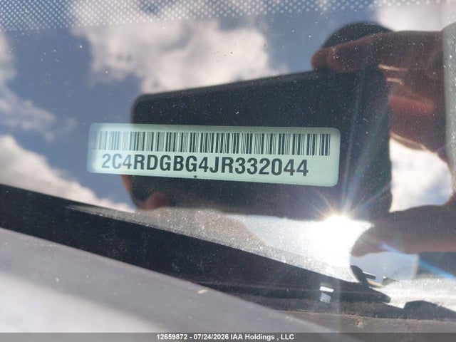 2C4RDGBG4JR332044 Dodge Grand Caravan Se