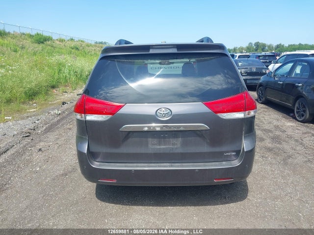 Aukcja sprzedaży 2011 Toyota Sienna Limited V6, vin: 5TDYK3DC6BS056947, numer aukcji: 12659881