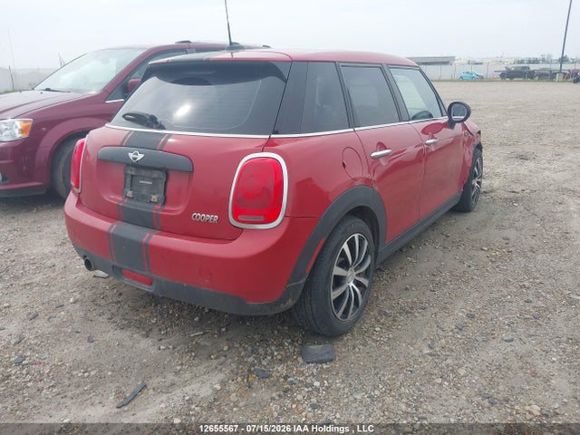 Mini 5 Door Cooper 2017 WMWXU1C34H2F78858 Image 4