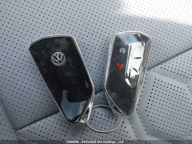 3VVUW7RM1TM046535 Volkswagen Tiguan Highline Turbo R-line 4motion
