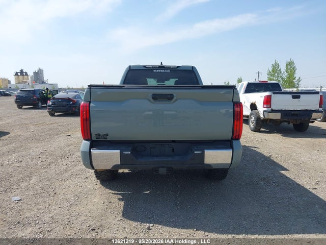 Aukcja sprzedaży 2025 Toyota Tundra Sr5 4x4, vin: 5TFLA5EC5SX040286, numer aukcji: 12621219