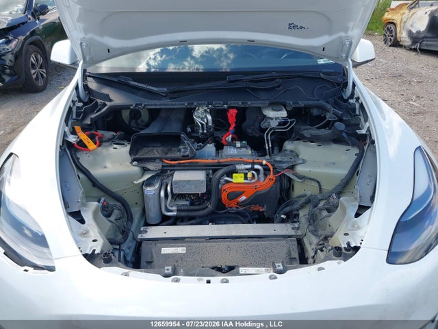Tesla Model Y Performance 2022 7SAYGDEF5NF564497 Image 10