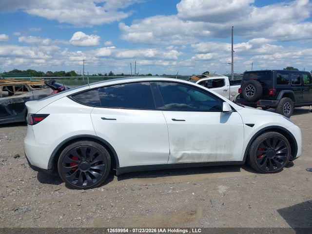 Tesla Model Y Performance 2022 7SAYGDEF5NF564497 Image 13