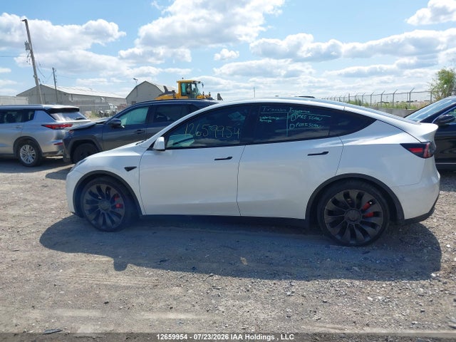 Tesla Model Y Performance 2022 7SAYGDEF5NF564497 Image 14