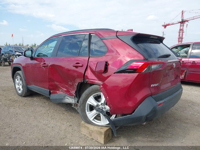 Продаж на аукціоні авто 2021 Toyota Rav4 Xle/xle Premium, vin: 2T3R1RFV0MW227217, номер лоту: 12659974