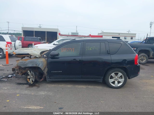 12640741 :رقم المزاد ، 1C4NJDABXDD113950 vin ، 2013 Jeep Compass Sport/north مزاد بيع