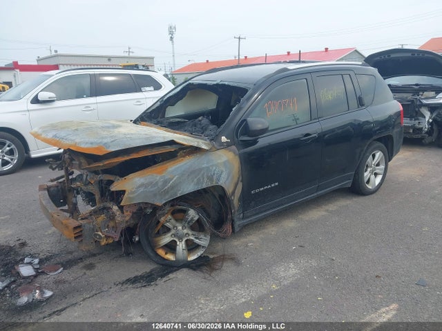 12640741 :رقم المزاد ، 1C4NJDABXDD113950 vin ، 2013 Jeep Compass Sport/north مزاد بيع