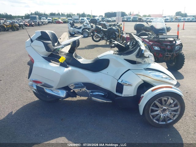 12659993 :رقم المزاد ، 2BXNBDD28JV003357 vin ، 2018 Can-am Spyder Roadster Rt/rt Limited/rt Limited 10th Anniversary مزاد بيع