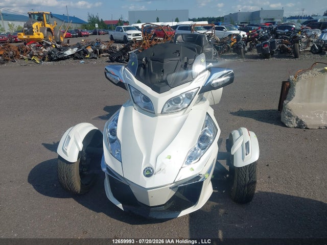 12659993 :رقم المزاد ، 2BXNBDD28JV003357 vin ، 2018 Can-am Spyder Roadster Rt/rt Limited/rt Limited 10th Anniversary مزاد بيع