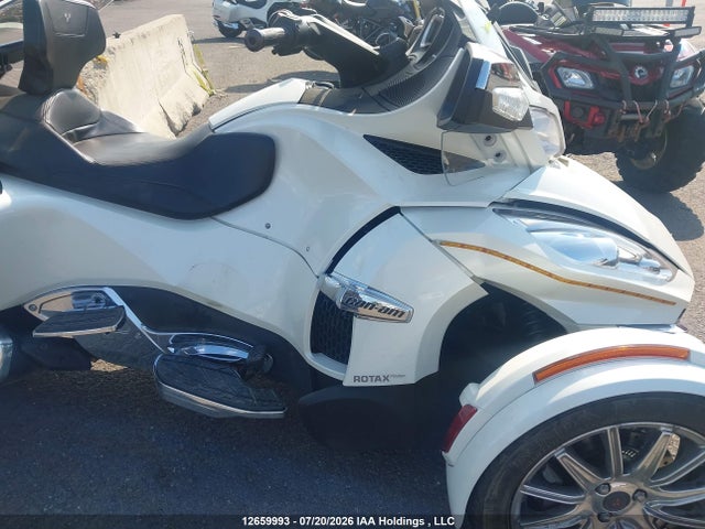 12659993 :رقم المزاد ، 2BXNBDD28JV003357 vin ، 2018 Can-am Spyder Roadster Rt/rt Limited/rt Limited 10th Anniversary مزاد بيع