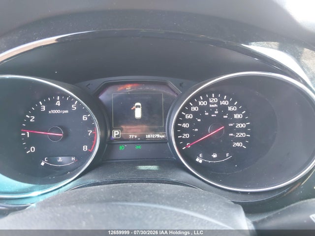 2017 Kia Sedona Sx+ მანქანა იყიდება აუქციონზე, vin: KNDMC5C19H6280682, აუქციონის ნომერი: 12659999