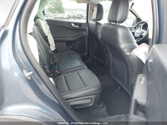 12660025 :رقم المزاد ، 1FMCU9H69LUB33136 vin ، 2020 Ford Escape Sel مزاد بيع