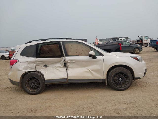 JF2SJEUC1HH553598 Subaru Forester 2.5i Touring