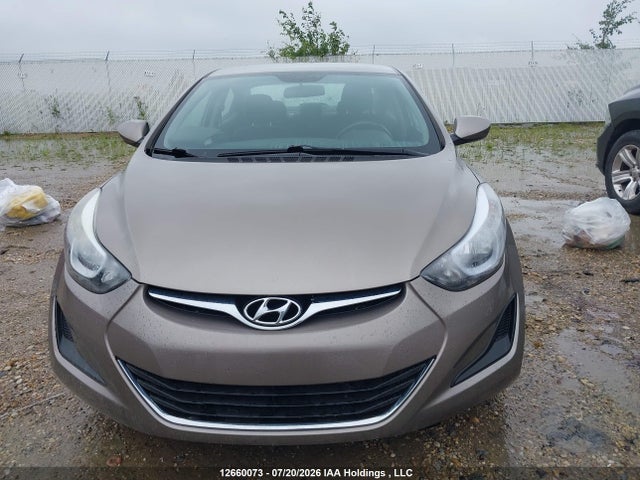 2015 Hyundai Elantra Se/sport/limited მანქანა იყიდება აუქციონზე, vin: 5NPDH4AE6FH643279, აუქციონის ნომერი: 12660073
