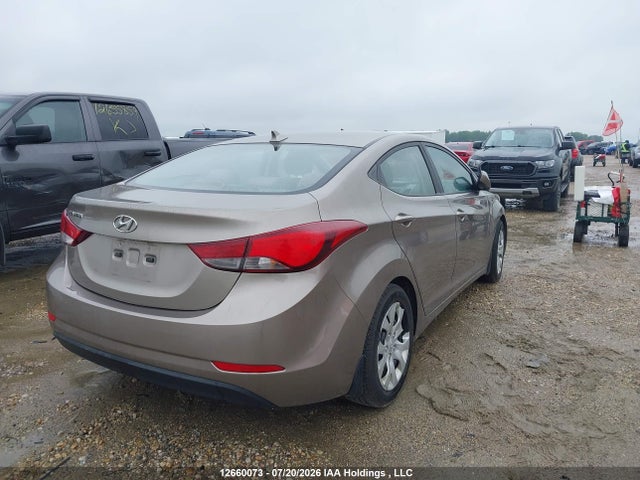 2015 Hyundai Elantra Se/sport/limited მანქანა იყიდება აუქციონზე, vin: 5NPDH4AE6FH643279, აუქციონის ნომერი: 12660073