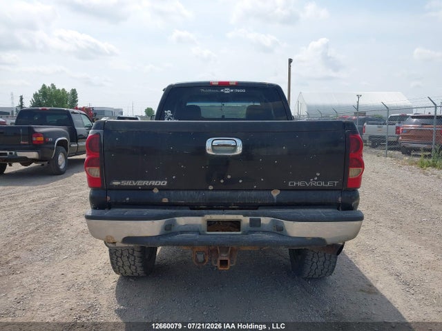 2005 Chevrolet Silverado K2500 Heavy Duty მანქანა იყიდება აუქციონზე, vin: 1GCHK29215E107775, აუქციონის ნომერი: 12660079