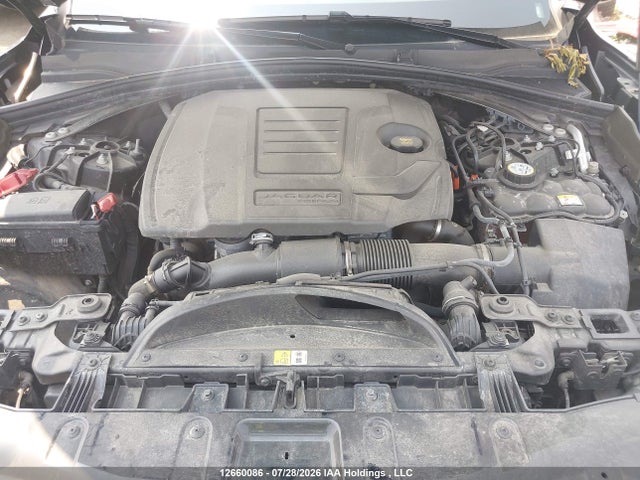 SADCT2EX0SA742812 Jaguar F-pace R-dynamic P250 Gas