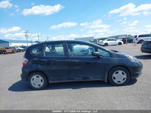 Honda Fit Dx-a 2014 LUCGE8G39E3003382 Image 13