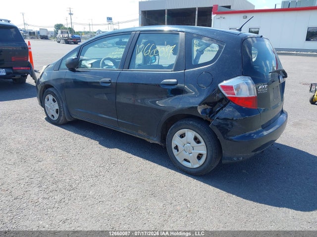 Продажа на аукционе авто 2014 Honda Fit Dx-a, vin: LUCGE8G39E3003382, номер лота: 12660087