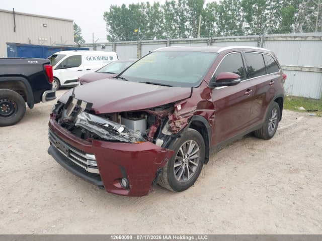Toyota Highlander 2019 5TDJZRFH5KS978487 Image 2
