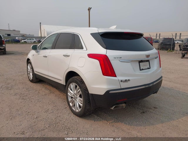 1GYKNERSXHZ262573 Cadillac Xt5 Premium Luxury