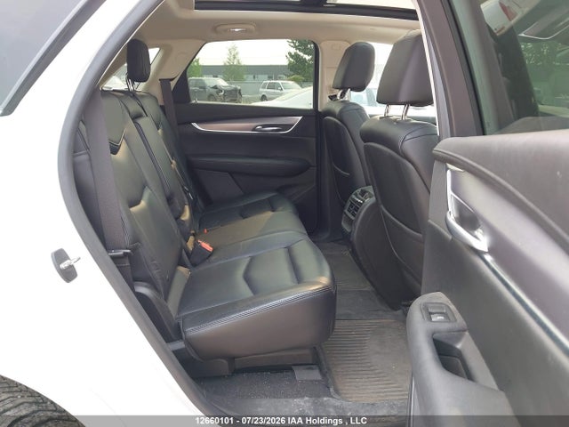 1GYKNERSXHZ262573 Cadillac Xt5 Premium Luxury